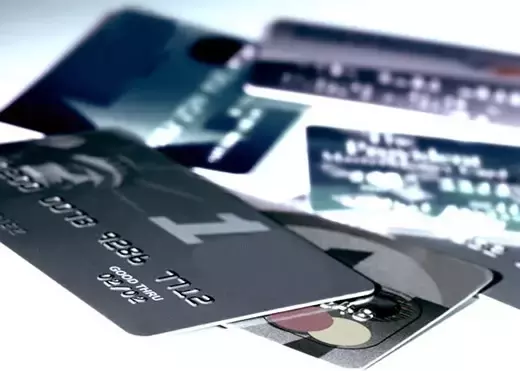 如何办理人生第一张信用卡？（超简单！新手5分钟即可上手）