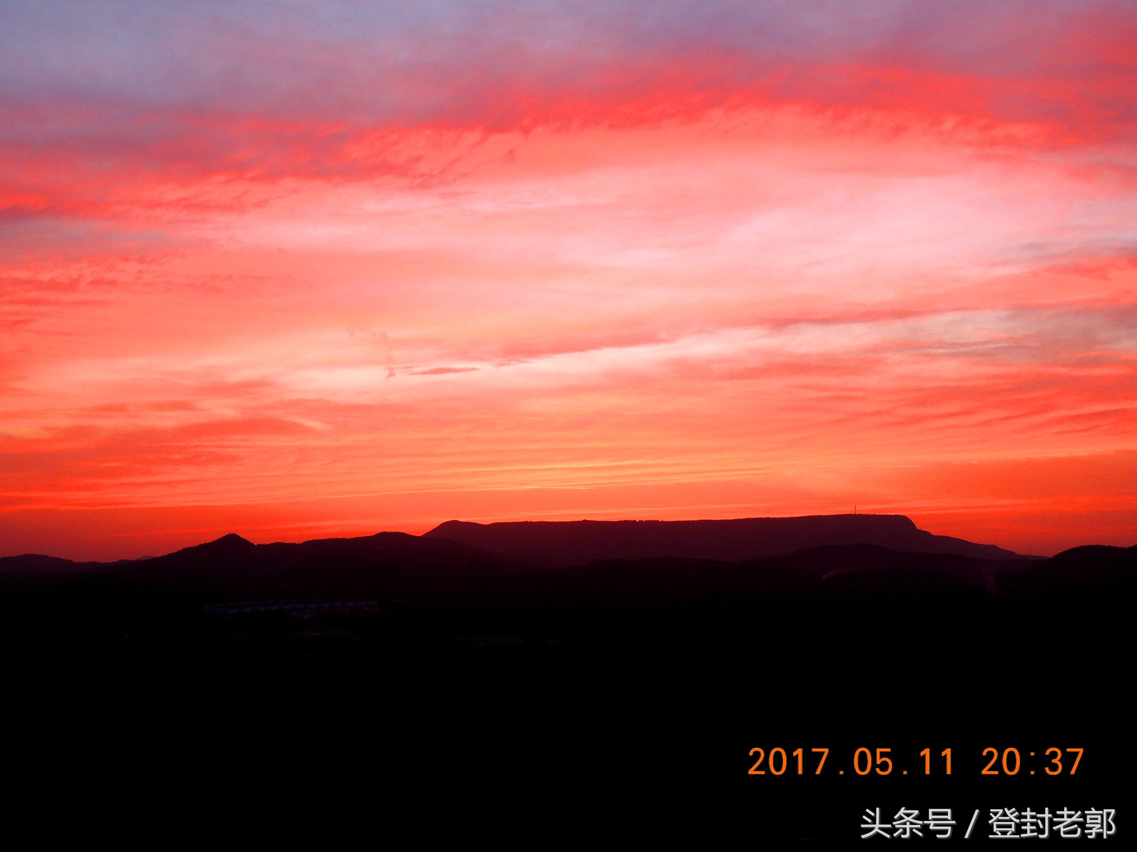 晚霞红似火,壮观