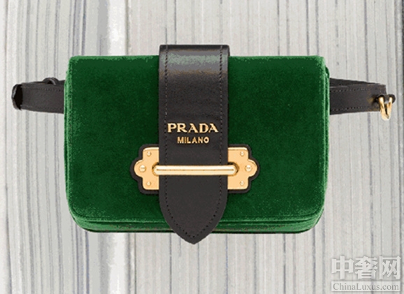 Prada Cahier手袋系列 时尚达人的宠儿