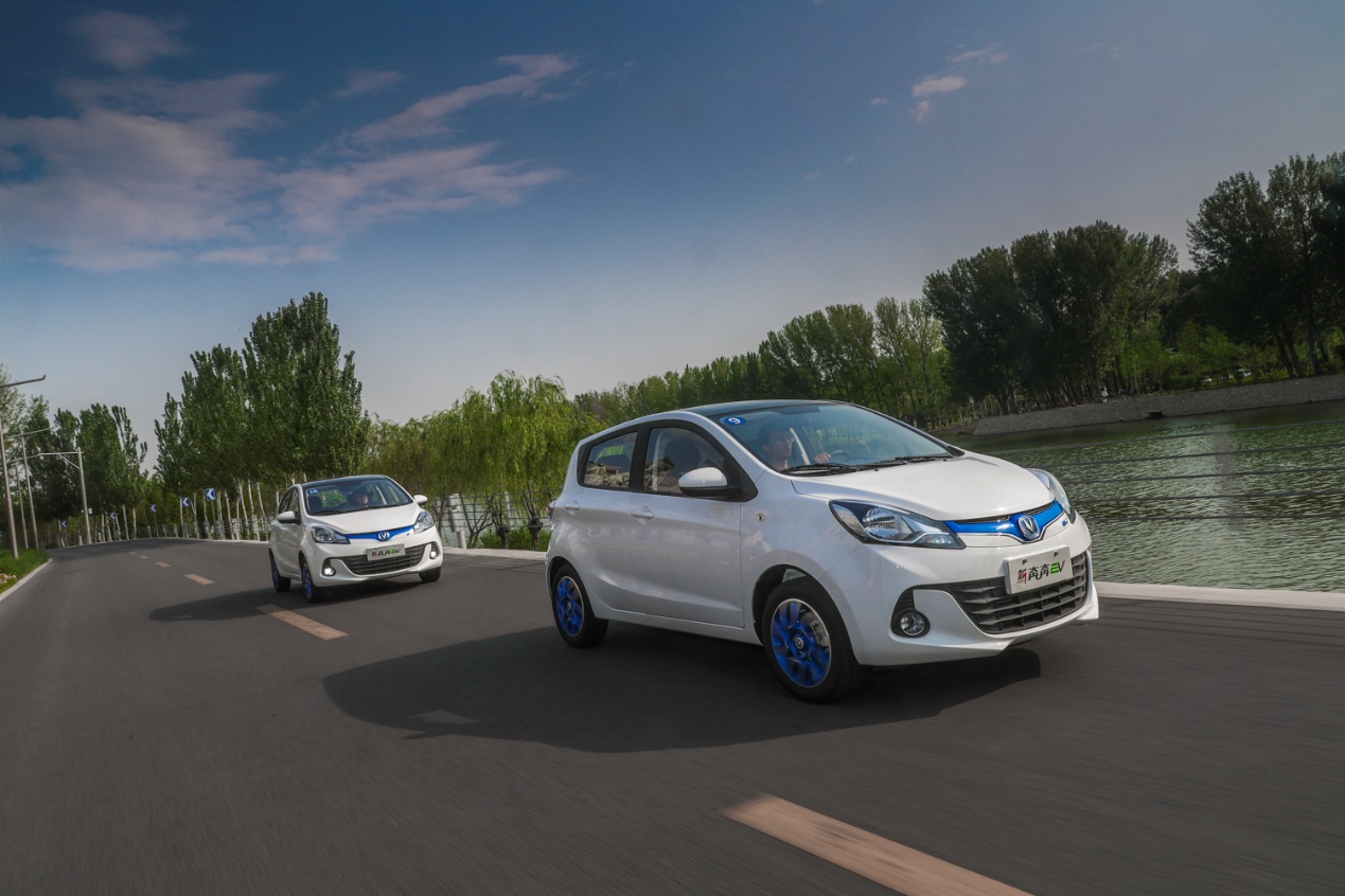 厉害了,自主微型电动长安新奔奔ev