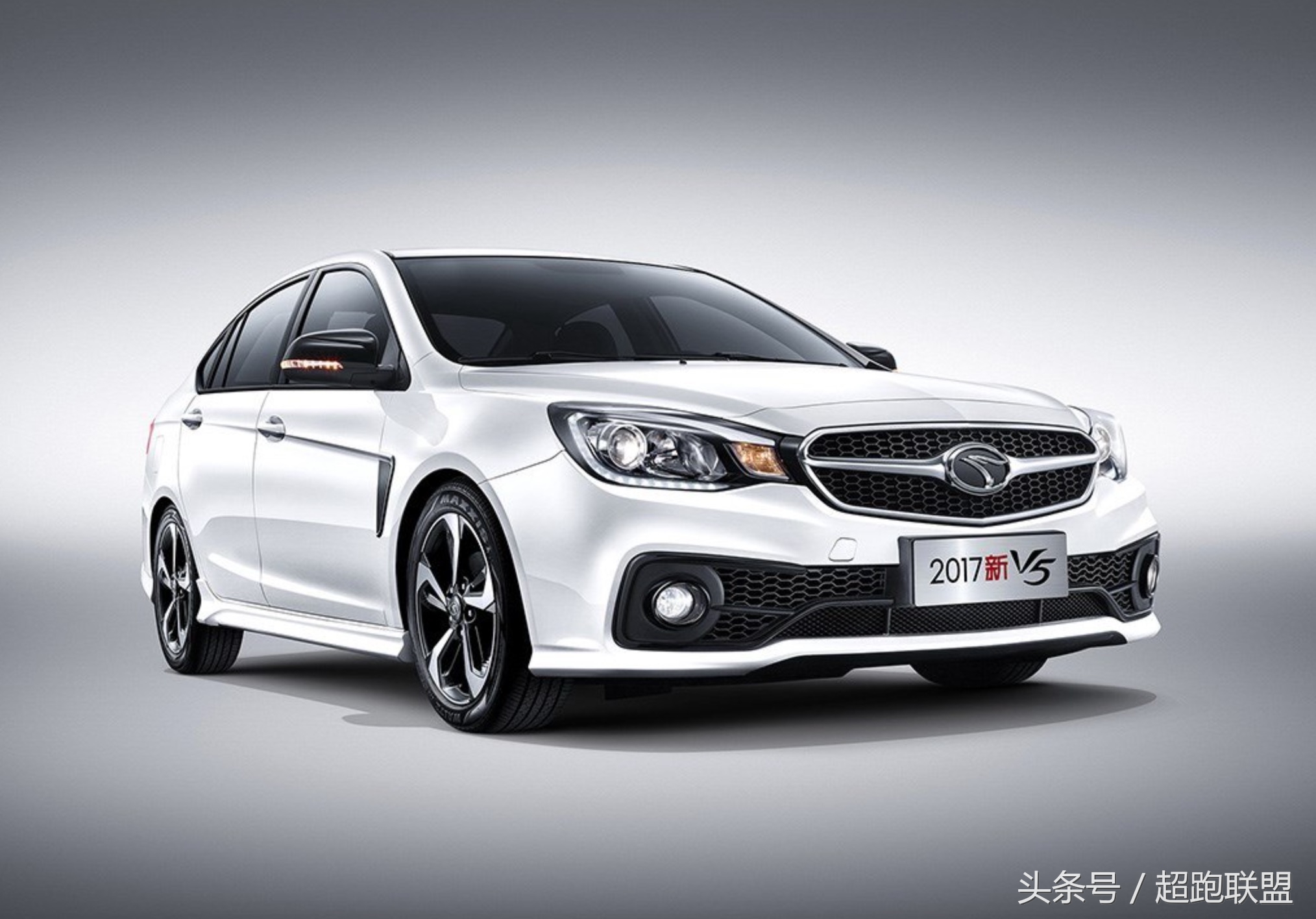 更加亲民化,2017款东南v5菱致震撼来袭