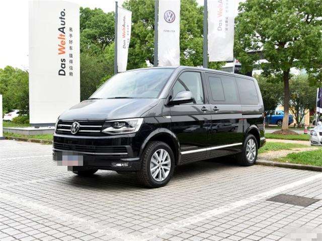 起大众途安,迈特威明显看起来就豪华不少,对标车型是福建奔驰产的威霆