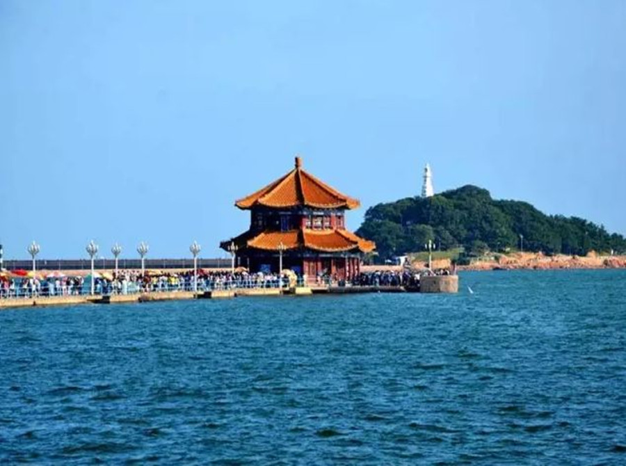 山东青岛旅游景点:青岛栈桥美丽风景组图