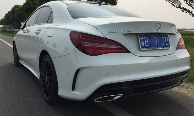 自己掏5万,进口奔驰cla260四驱车,无边框车门真装x