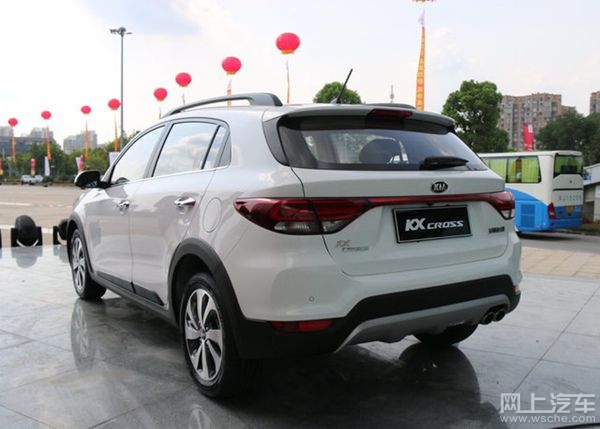 起亚kx cross/凯绅上市,售7.49-14.98万元!