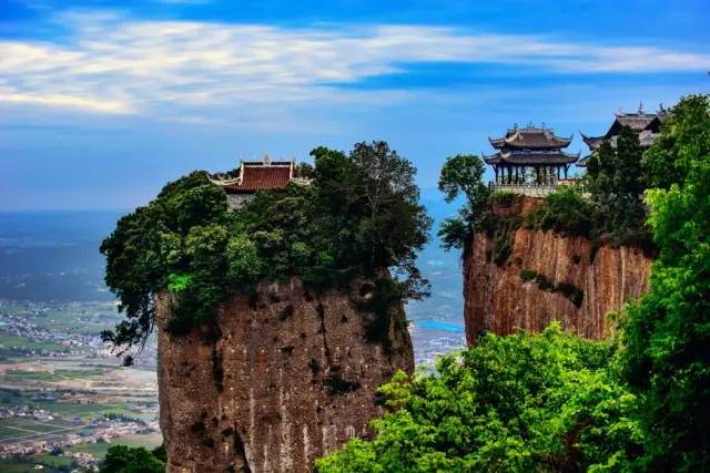 四川平原上的绵阳,有哪些旅游景点呢?看七曲山大庙,报恩寺