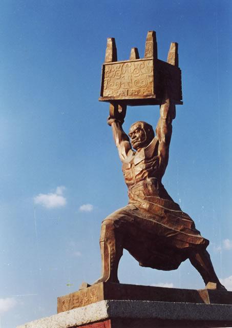 西楚霸王项羽的力气到底有多大,举的鼎到底有多重