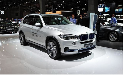 给你一百万,你会买下面哪一辆车?款款都是经典!