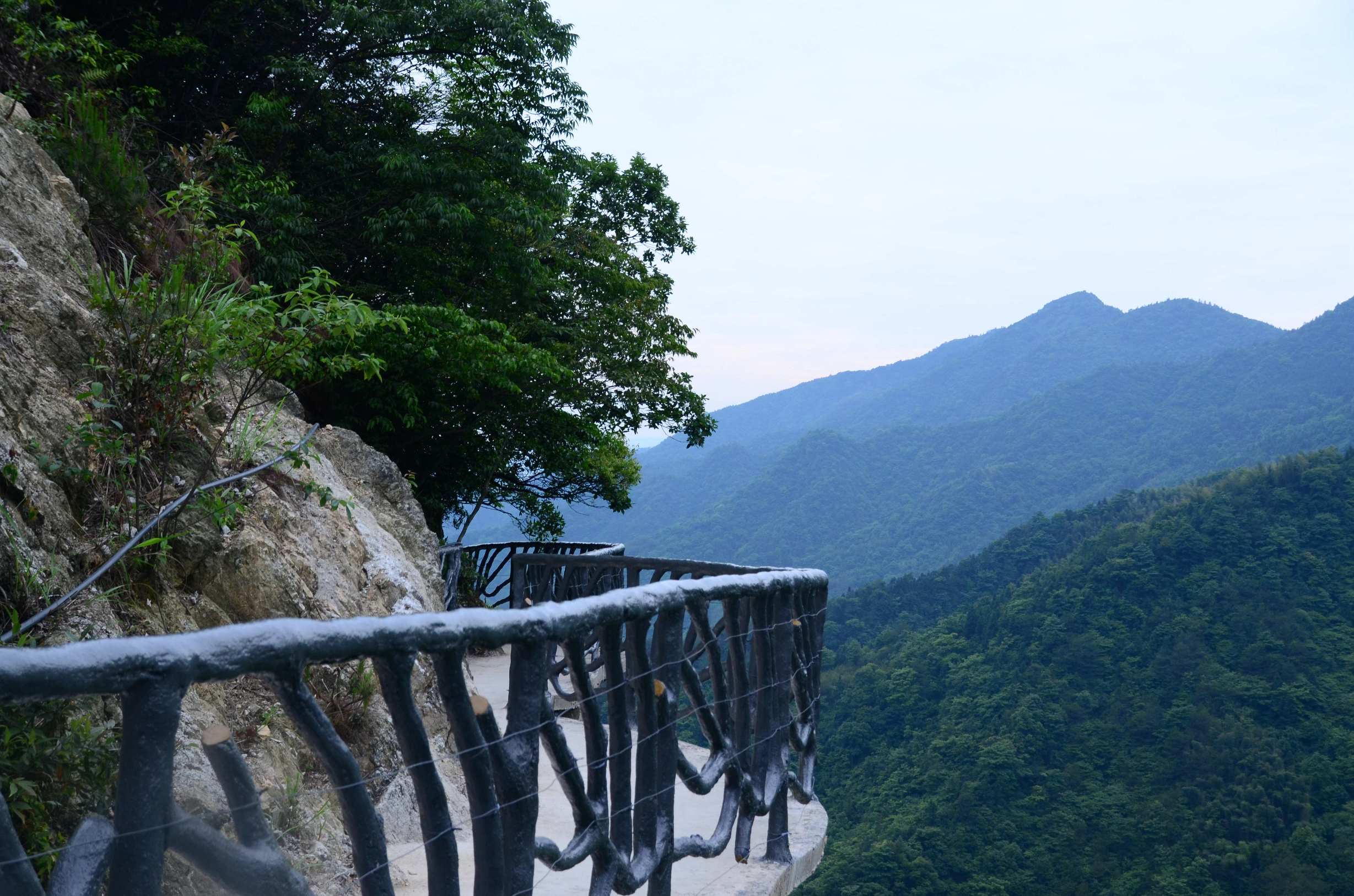 湖南六大冷门景点,景美人少,旅游不得不去