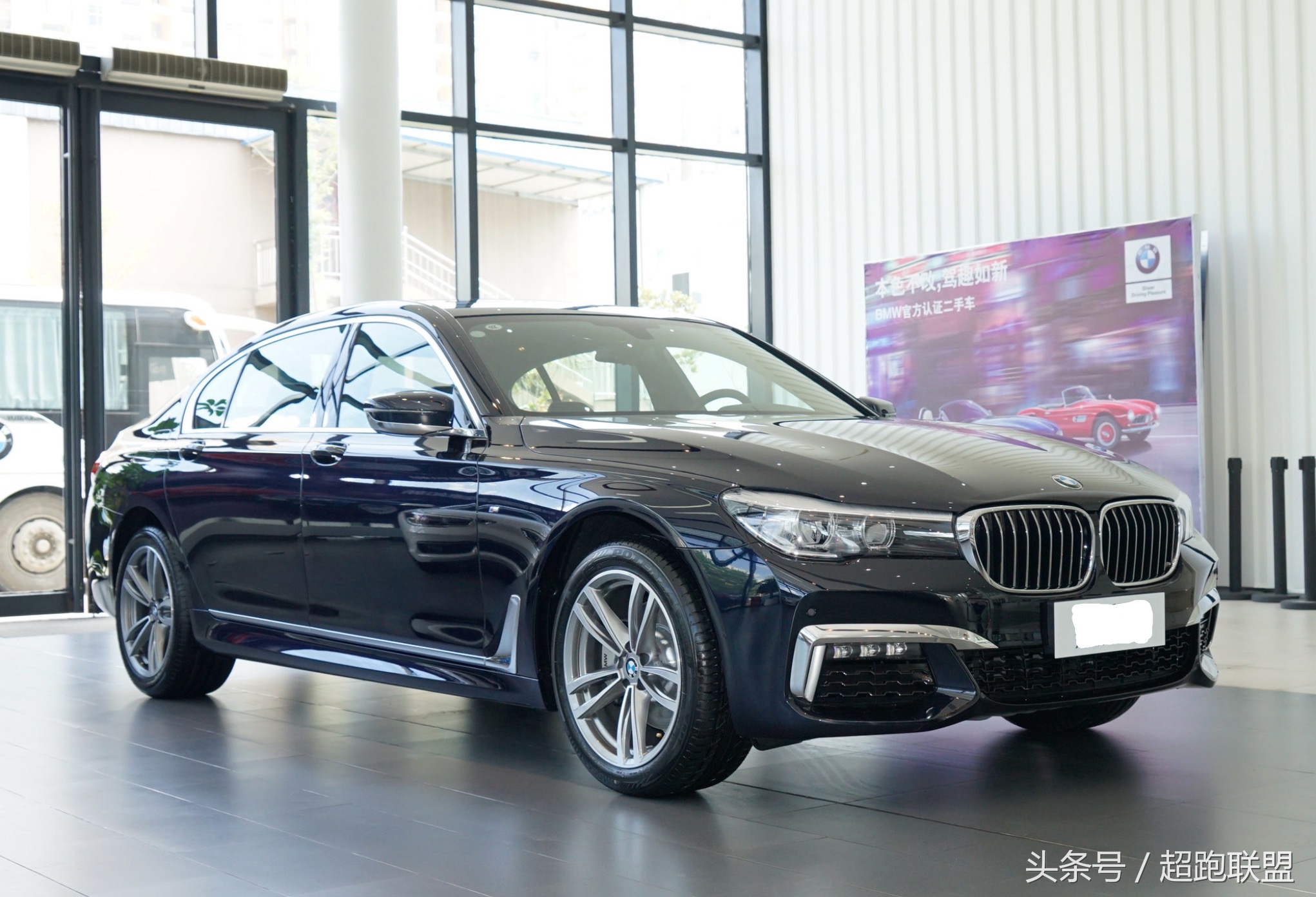 奔驰s级和宝马7系,该选颜值还是配置?