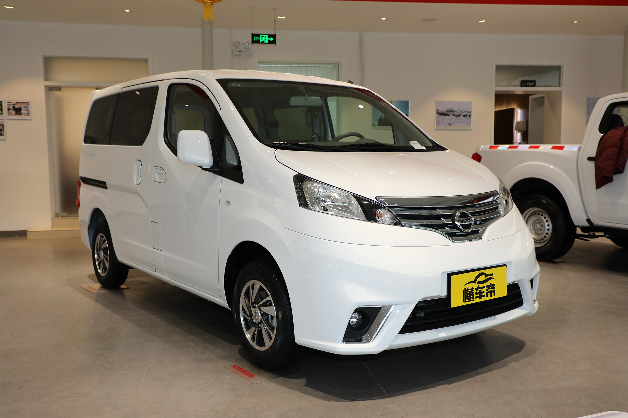 销量排行榜出炉,这款车型广受热捧,日产nv200车型优势何在