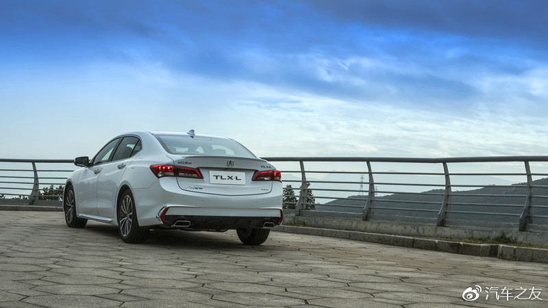 第二款国产讴歌怎么样?豁出去了,豁老长