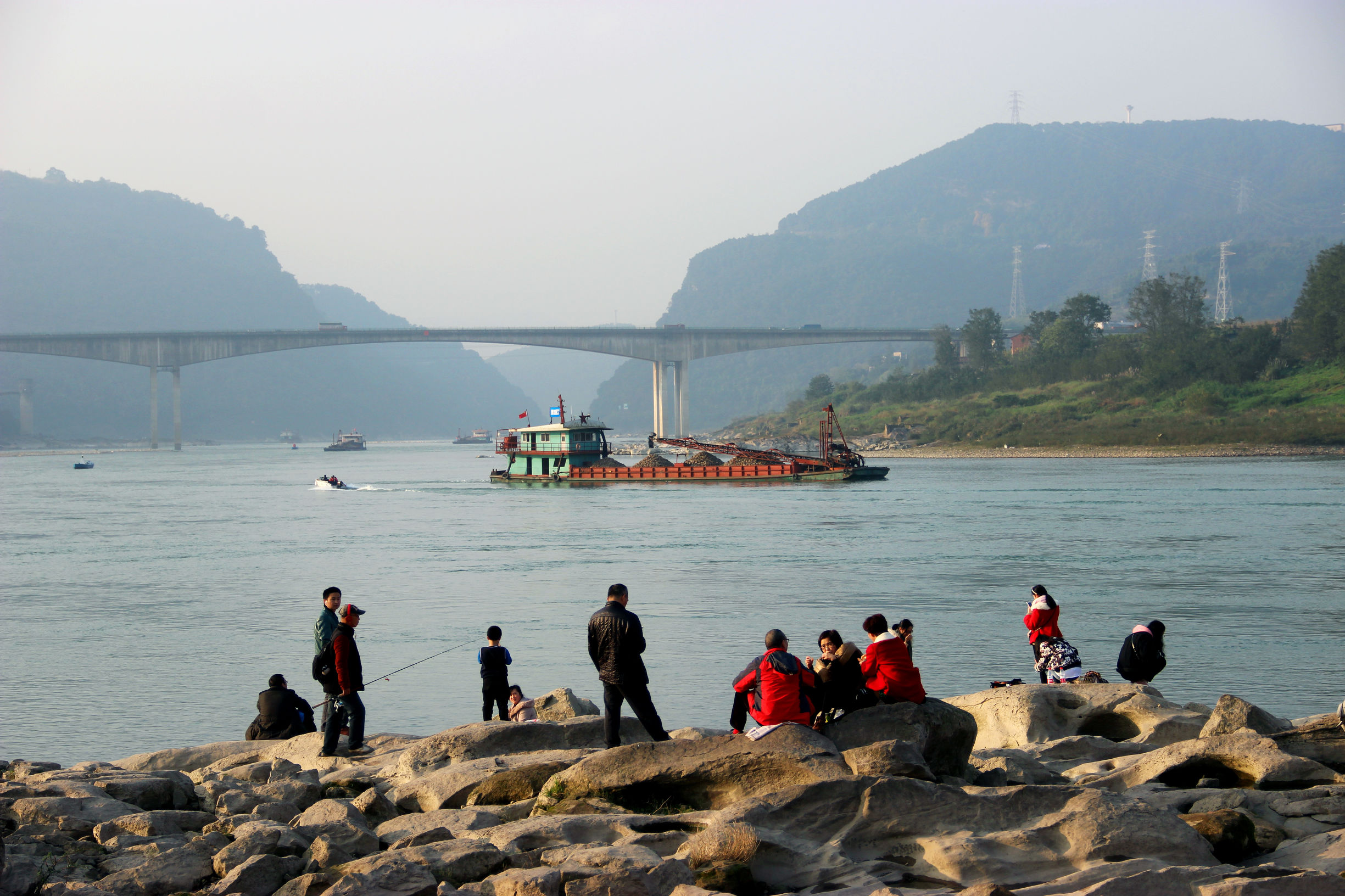 嘉陵江畔那些你想不到的事