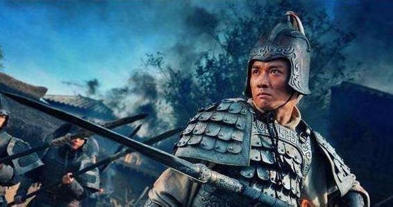 刘备五虎上将的坐骑和武器都是叫什么名字