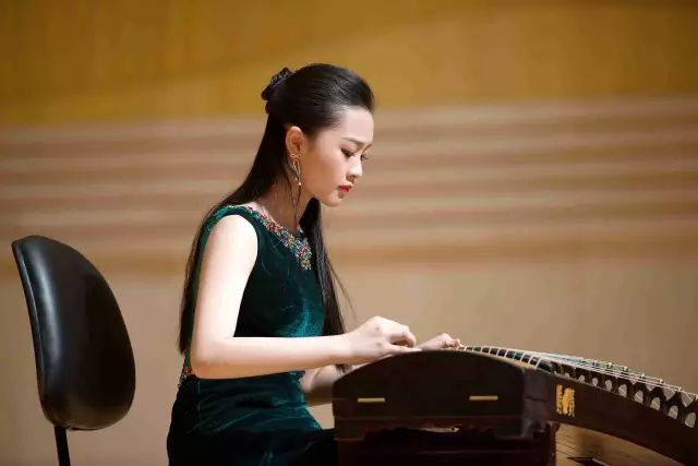 箜篌引古筝王中山_箜篌引古筝视频袁莎
