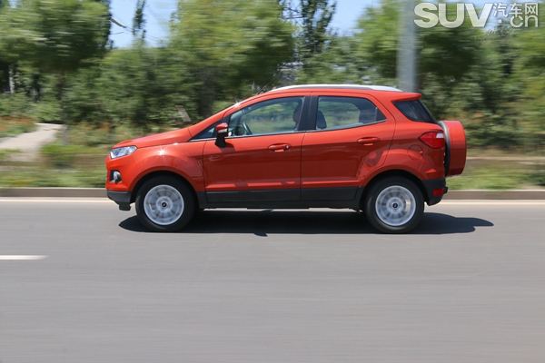 生机勃勃 suv汽车网试驾长安福特翼搏