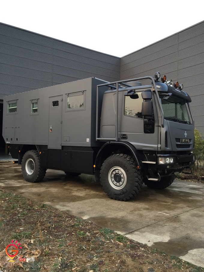 依维柯越野卡车eurocargo改装越野房车