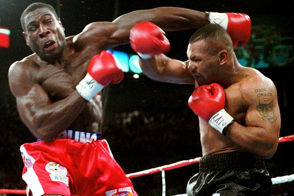 看完泰森打爆英伦金刚,没人认为霍利菲尔德有机会爆冷