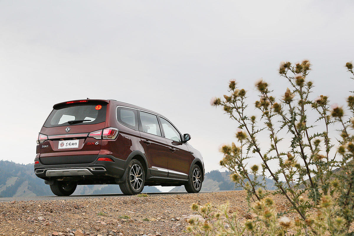 又一款10万元以内的7座suv 试驾东风风行sx6