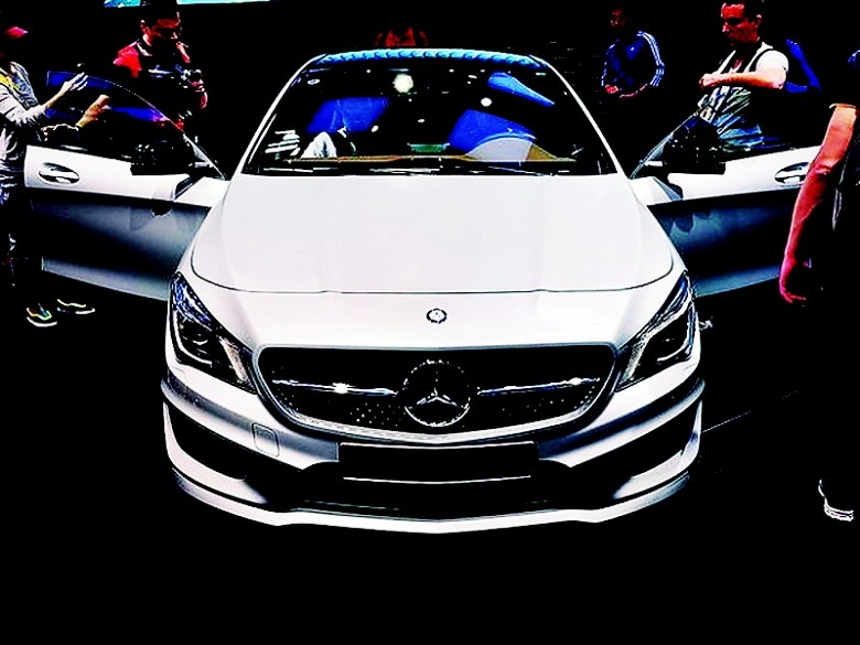 奔驰1.6t超跑_奔驰c260轿跑百公里加速几秒 - 阜阳汽车网