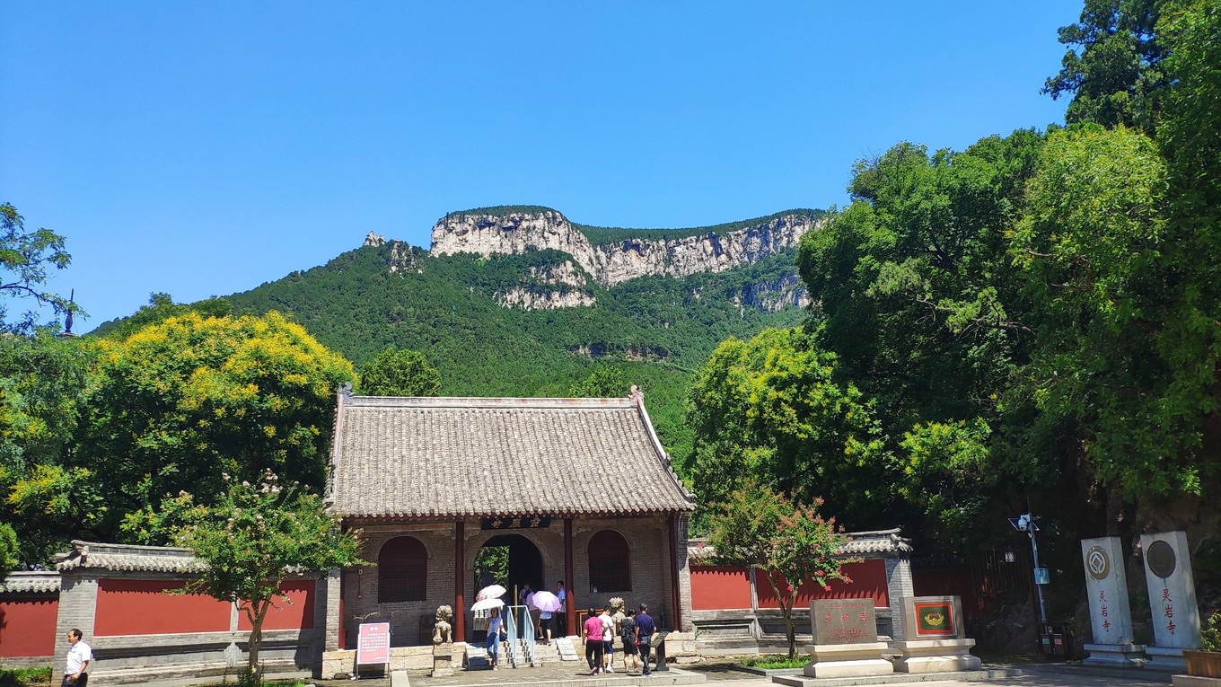自驾游济南的千年古刹—灵岩寺