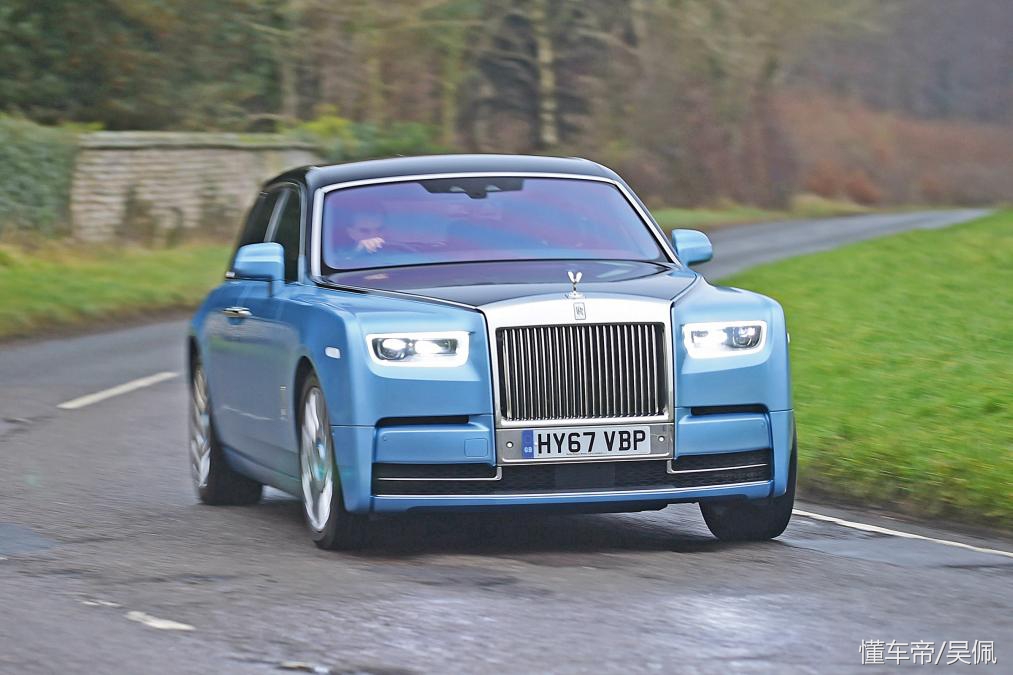 宝马就接手了这块地盘的管辖,而英国最豪华汽车品牌之一——劳斯莱斯