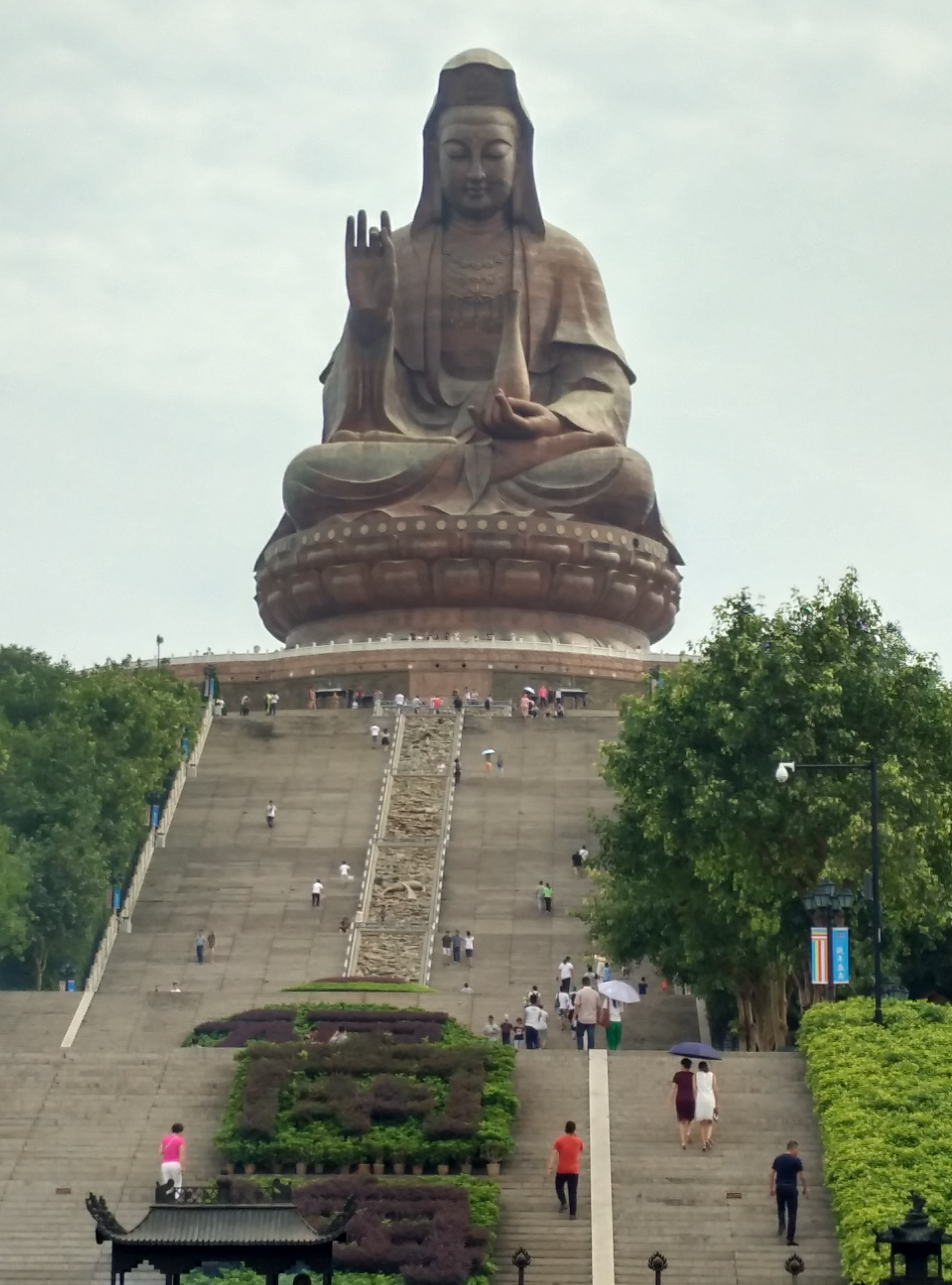 佛山西樵山南海观音像图片