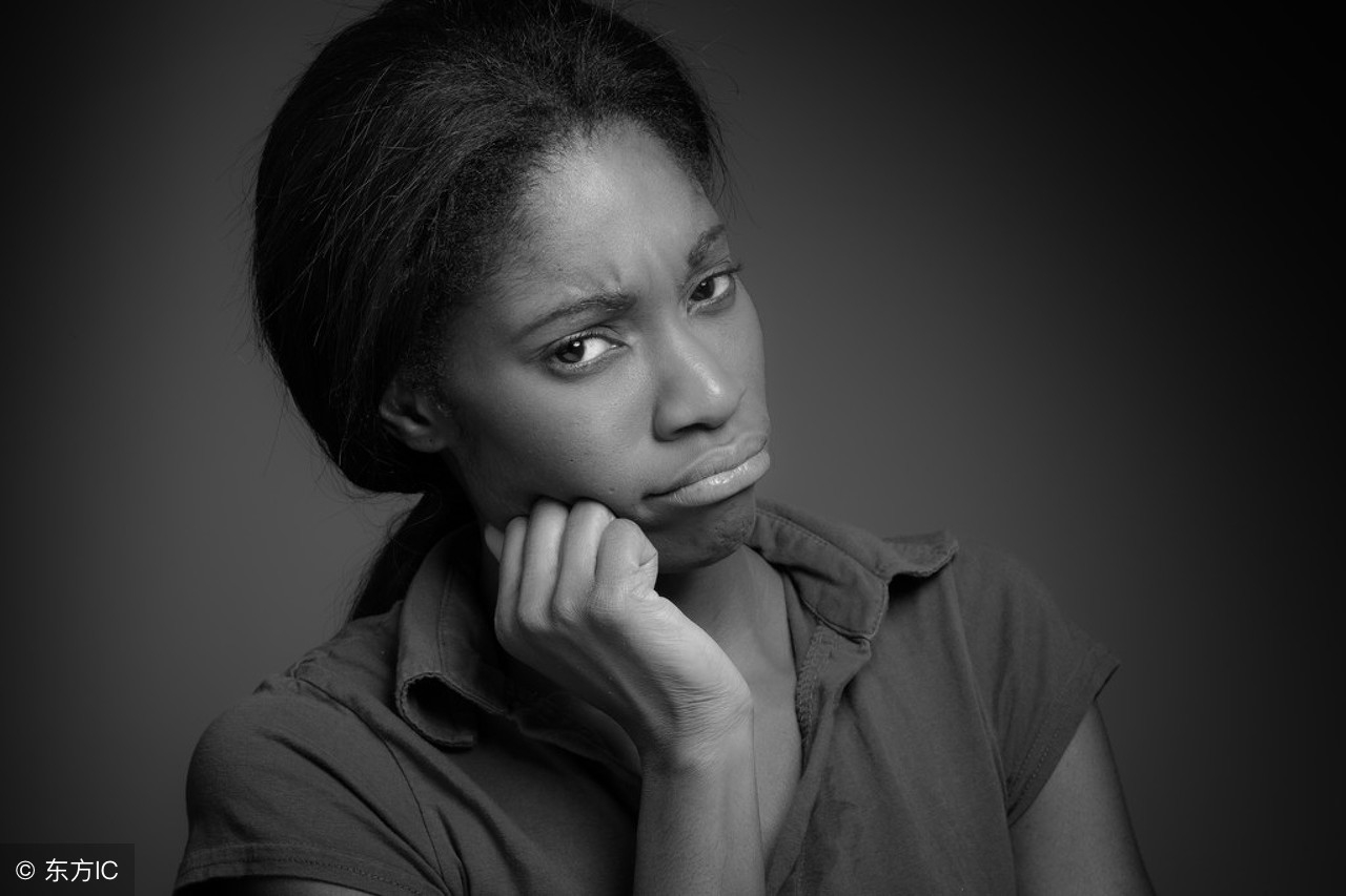 表达内心纠结的句子语录,句句透着悲伤!