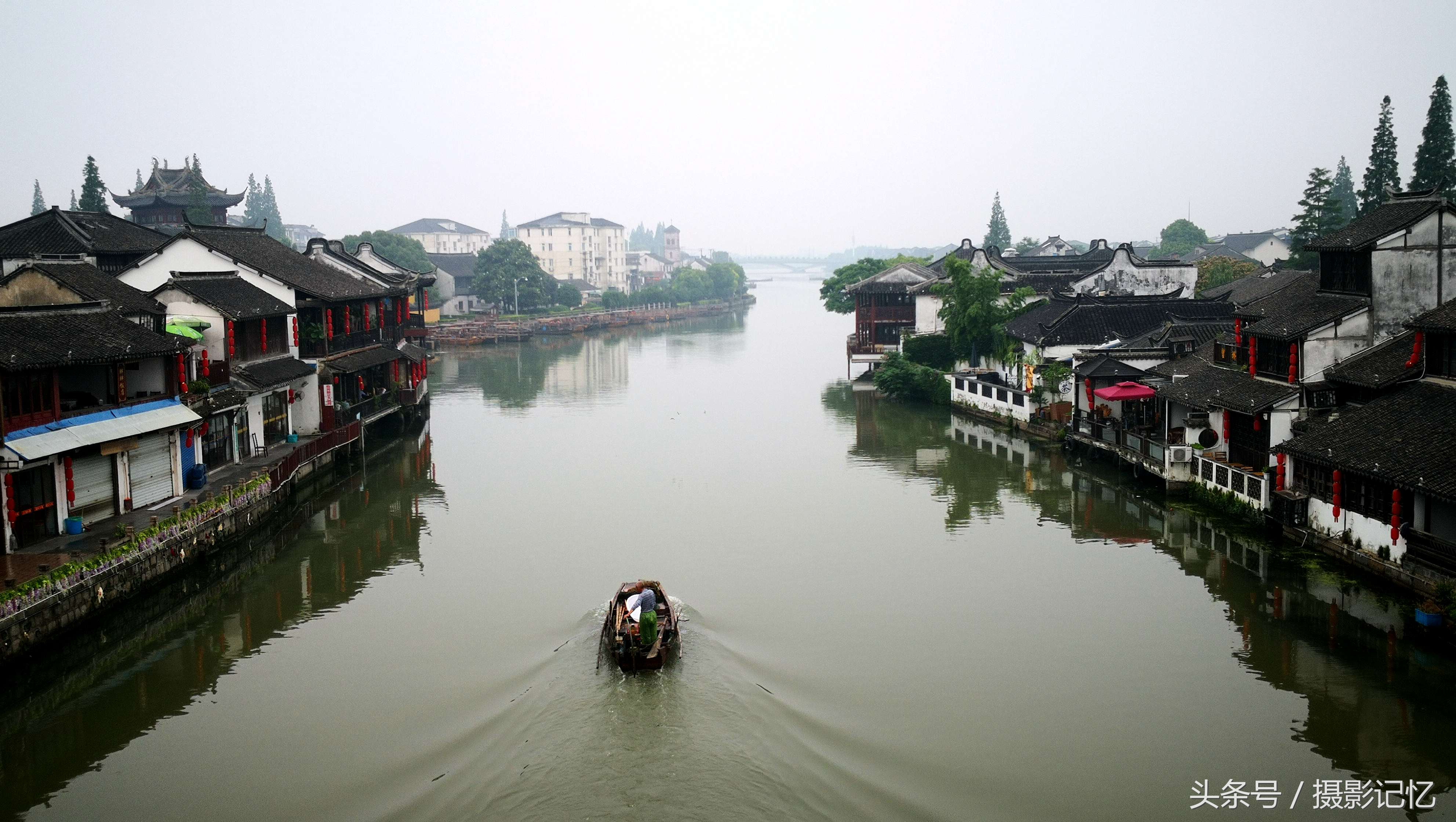 放生桥,北大街,大清邮局,朱家角人文艺术馆,延艺堂等20多个景点