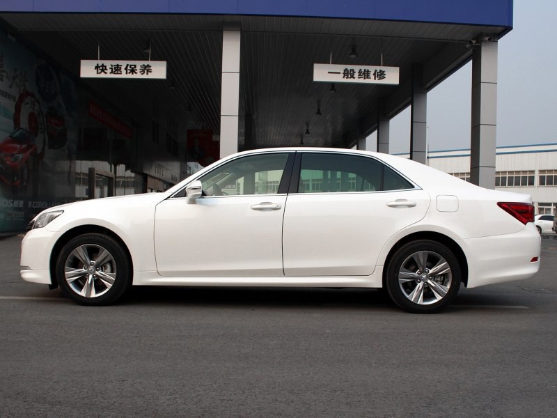 下面我们就来看看2018款皇冠的车主们提