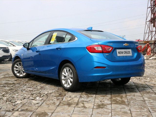 网友买了一辆雪佛兰科鲁兹,开了五千公里后说出了实情