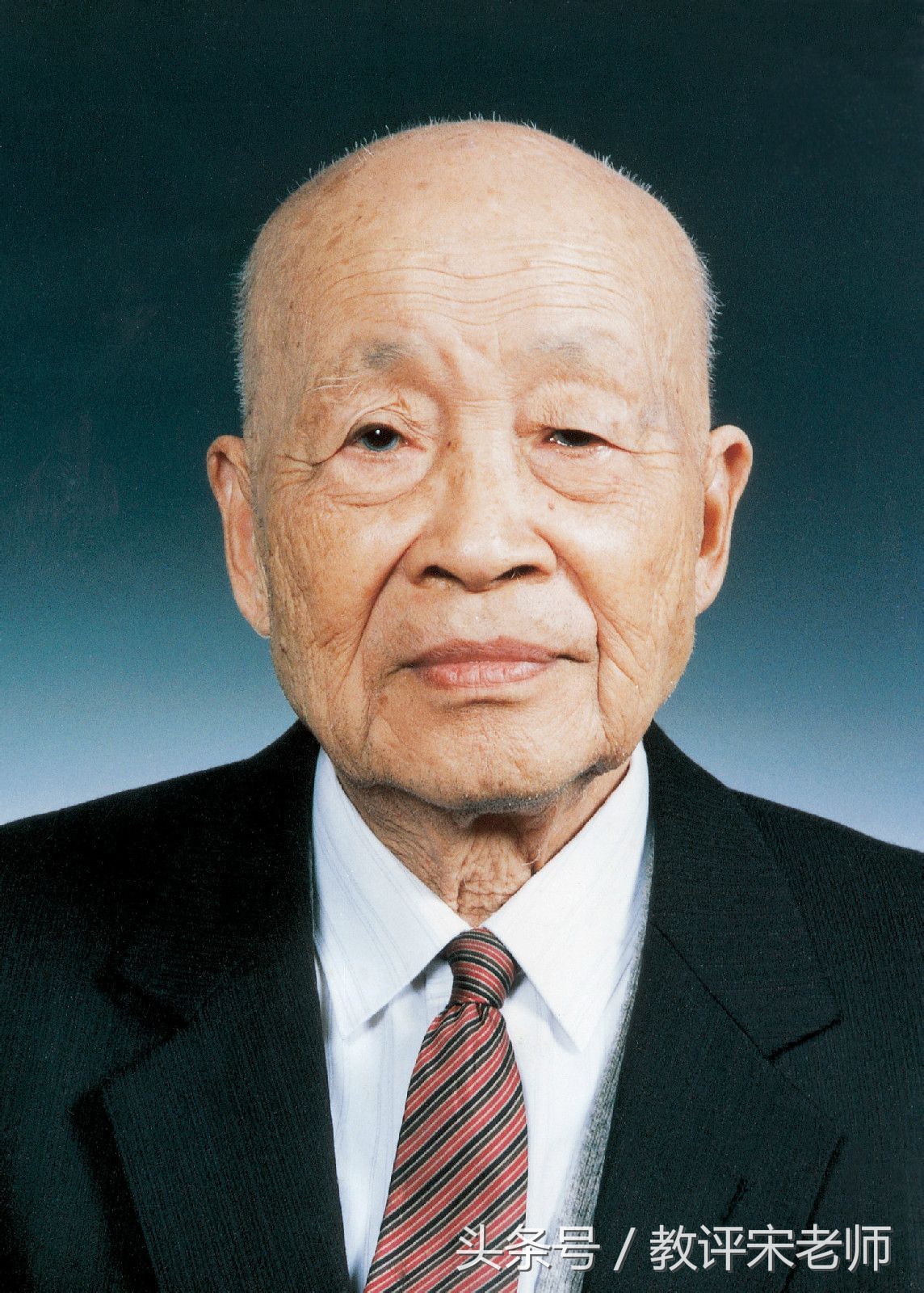 苏步青是我国著名的数学家苏步青数学奖第十一届获奖名单