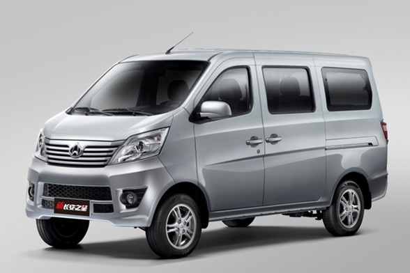 落地价5万的长安面包车,回头率却高过百万豪车,只因车尾的它