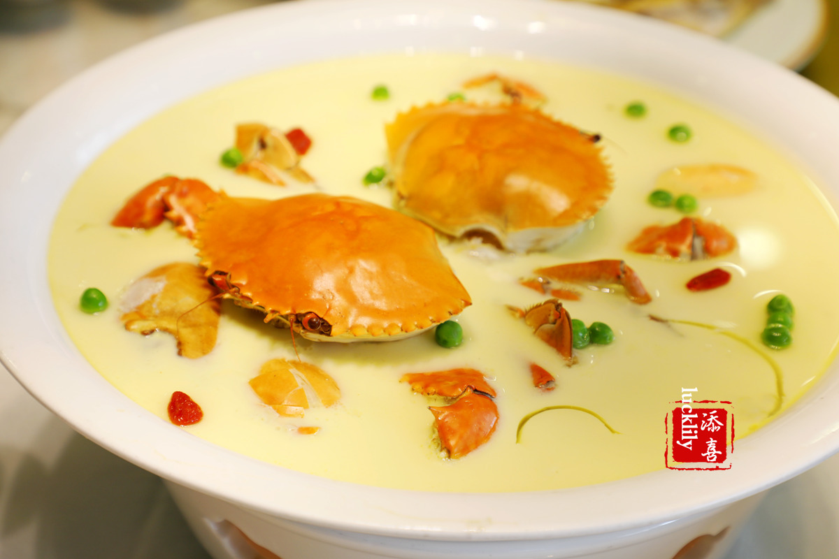 淡而不薄,烹调技术讲究"二轻一重",即轻油,轻芡,重刀工是瓯菜最大的