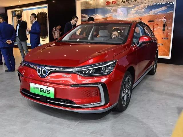 2020北汽新能源eu5最低价格_北汽新能源汽车eu5价格及续航里程 - 阜阳