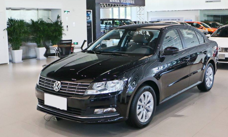 优惠政策最大适合所有人群,2017款大众朗逸居家舒适型轿车