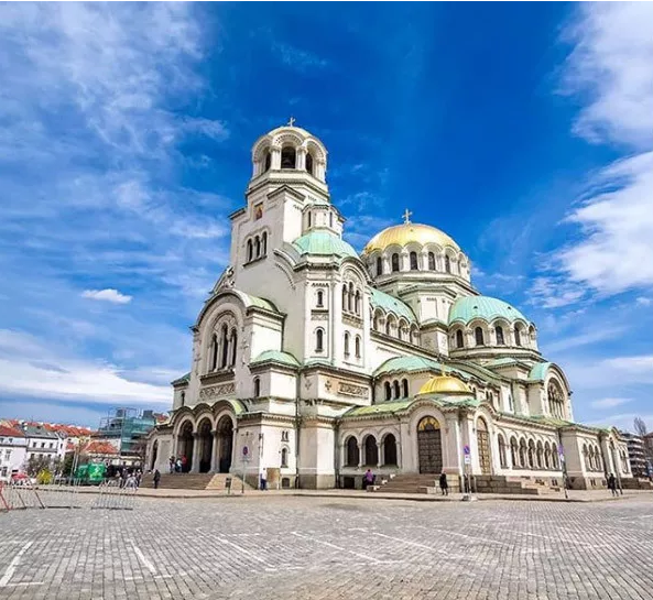 索菲亚是保加利亚首都,近些年来,索菲亚正在成为热门旅游目的地,低