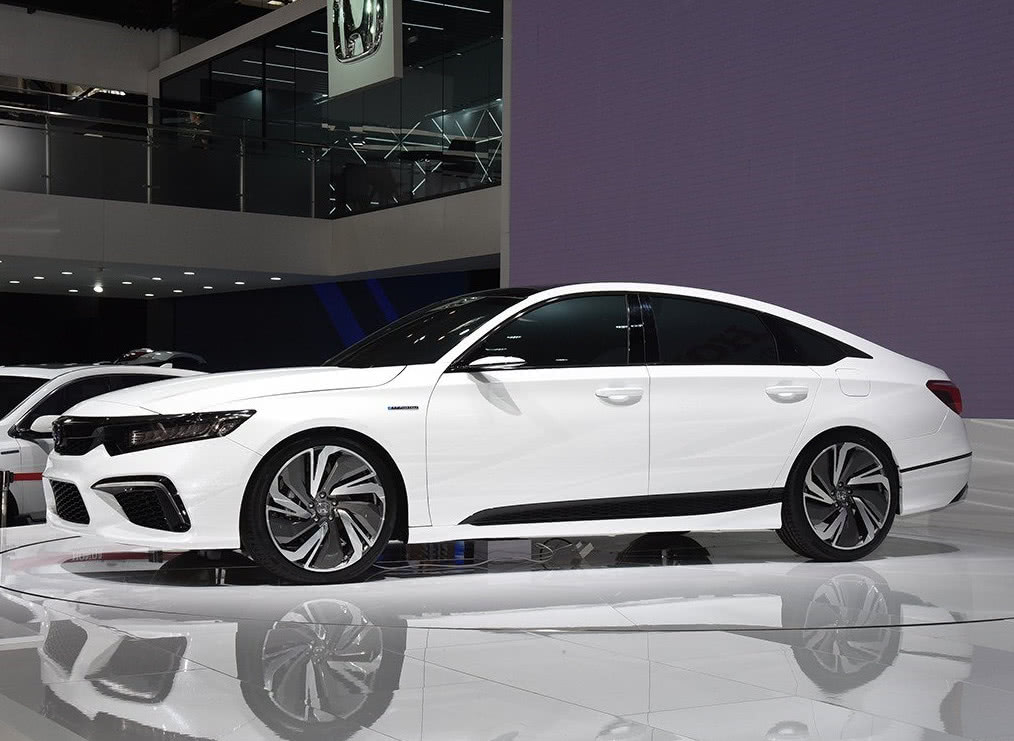 雅阁对比思铂睿_东风本田思铂睿与广汽本田雅阁哪个好 - 阜阳汽车网