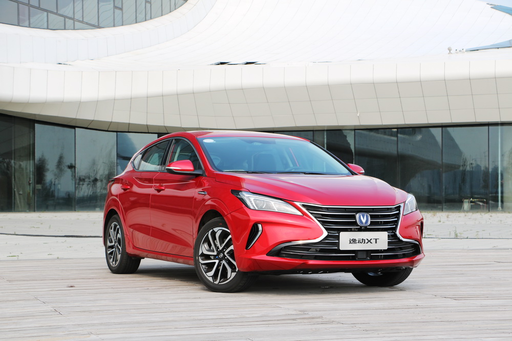 长安逸动xt18款价格_2015长安逸动xt两厢二手车报价 - 阜阳汽车网