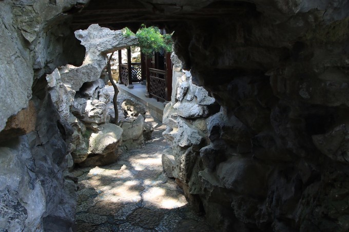 苏州狮子林园林赏析_苏州古园林吸收了江南园林建筑艺术的精华其中