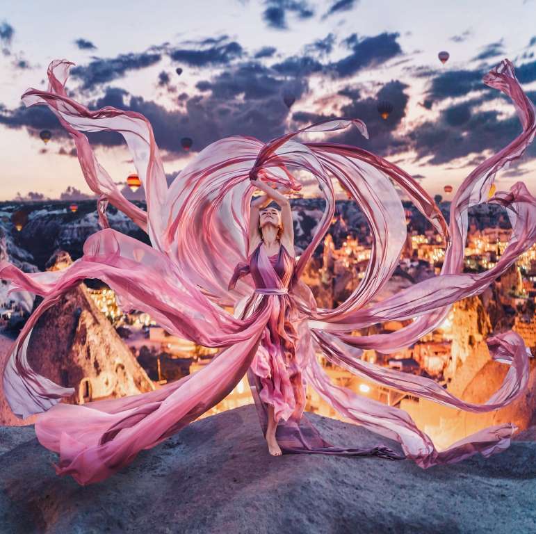 仙女下凡:摄影师在世界各地婚纱旅行中拍摄到的梦幻婚纱照