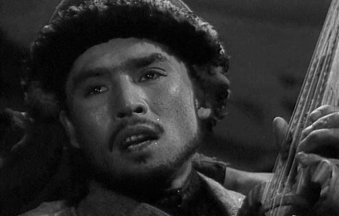 为什么这样红是哪部电影的插曲_花儿为什么这样红是什么电影的主题曲