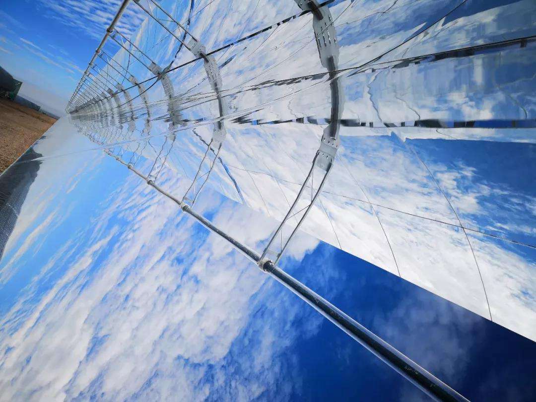 我国首个大型太阳能光热示范电站，中广核德令哈光热项目正式投运
