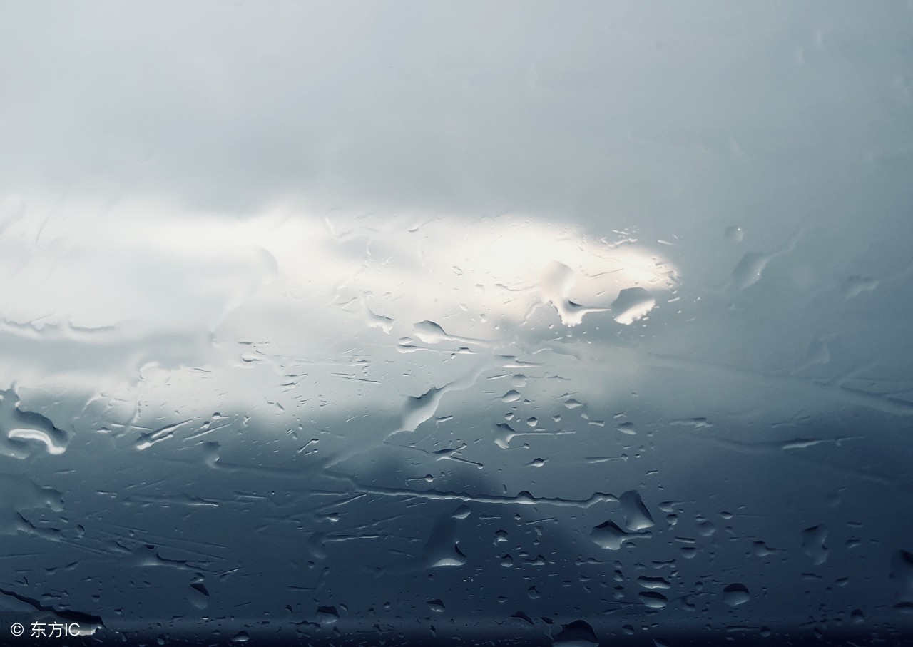 风高云淡秋高气爽_天高气爽云淡风轻什么意思是什么