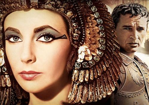 古埃及最后一位女法老的死亡之谜，是为国献身还是另有隐情？