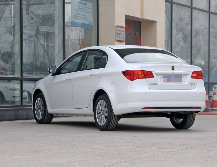 荣威350,价格实惠容易操控,工薪阶级也能买得起的汽车