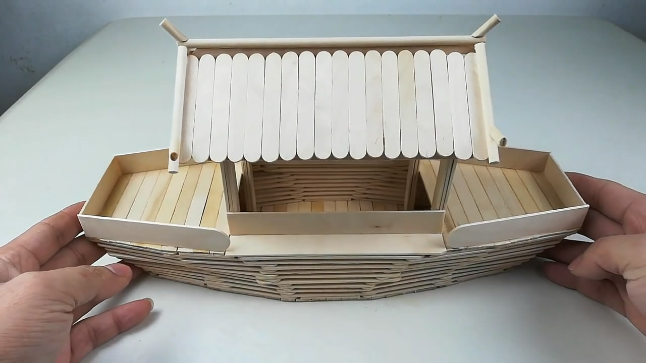 雪糕棒小船的简单制作步骤