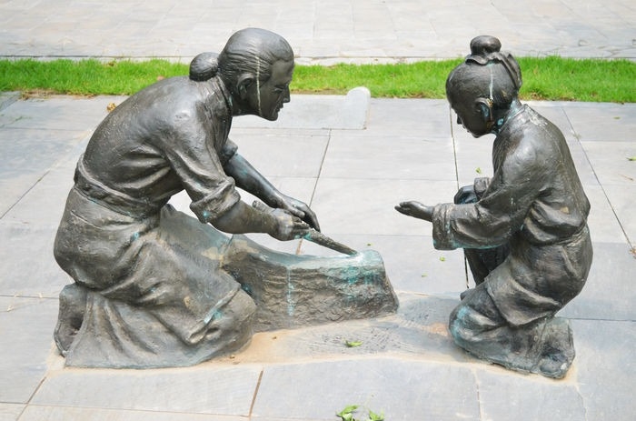 铁杵成针磨成针歇后语铁杵磨成针的故事后成为一句俗语是什么