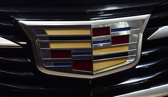 凯迪拉克车标发展史,总共更换38次,每一次都很美