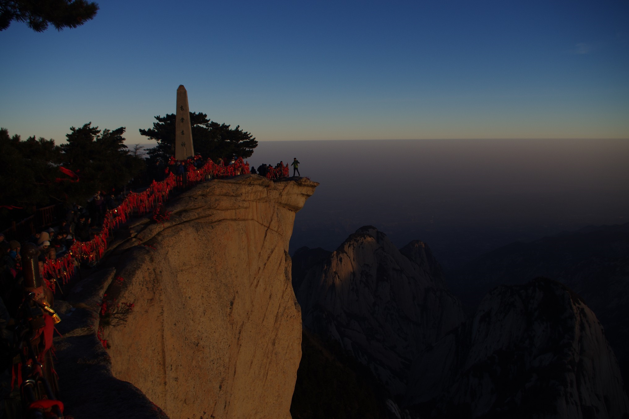 華山旅遊攻略:別隻知道日遊華山,其實夜爬華山更加刺激